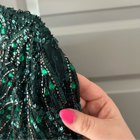 NWT Mac Duggal 5451 Green Beaded Long Sleeve Gown - Picture 4 of 9